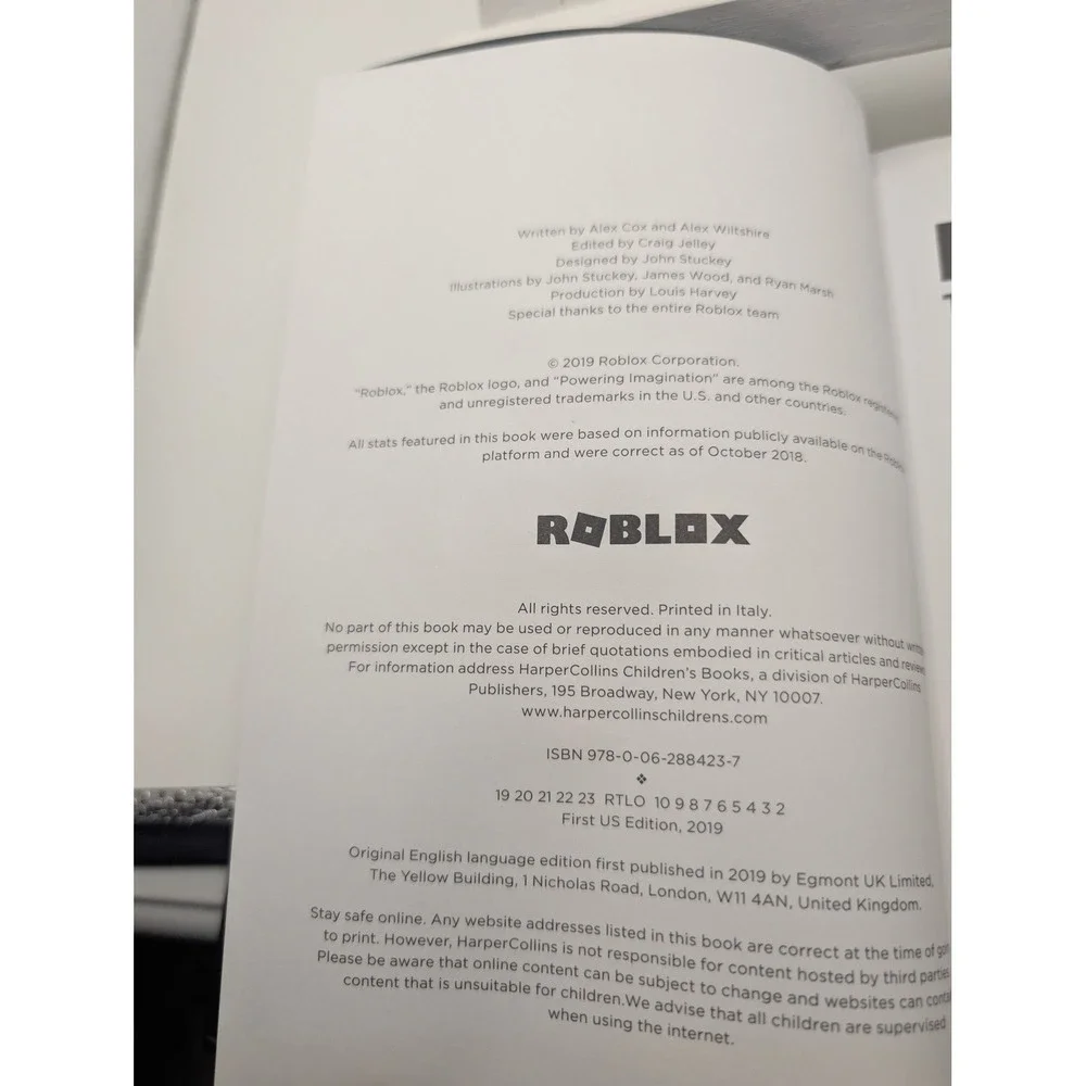 Roblox Game Guide Black Top Role-Playing Games Vol 2 Hardcover 2019